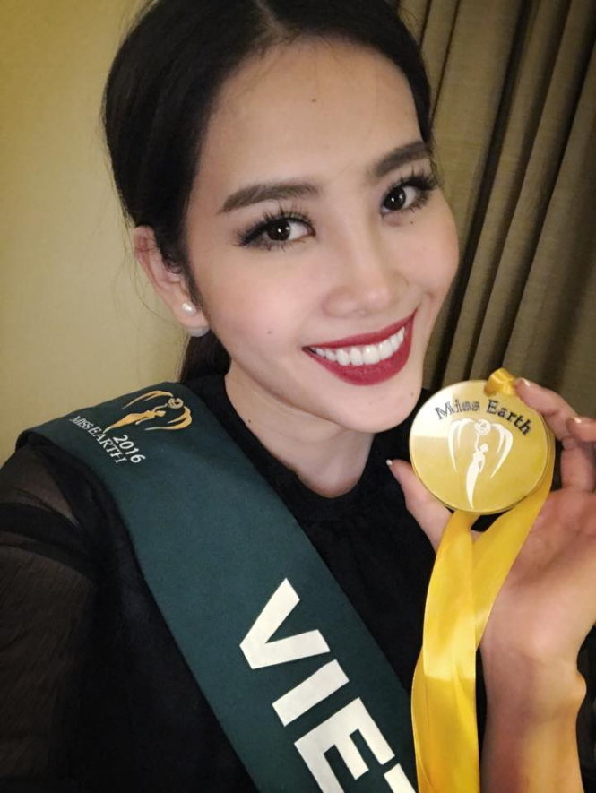 [-]Nam[-]Em[-]đoạt[-]giải[-]Hoa[-]hậu[-]Ảnh[-]tại[-]Miss[-]Earth[-]2016